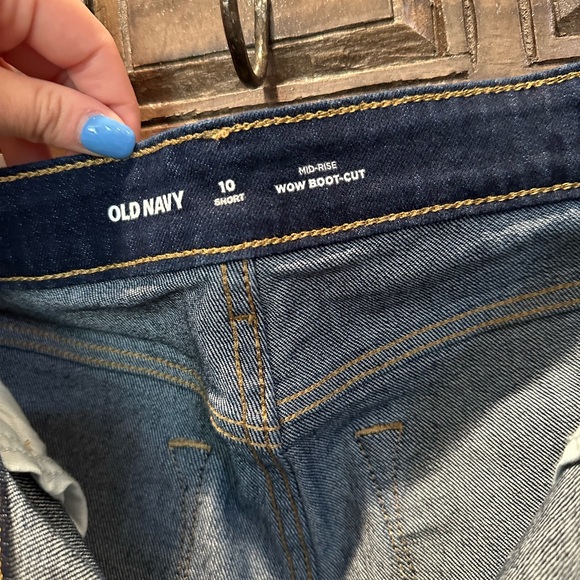 Old navy jeans - Picture 2 of 2